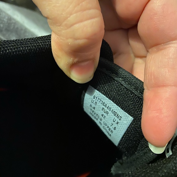 New Levi's Shoes - Picture 7 of 7